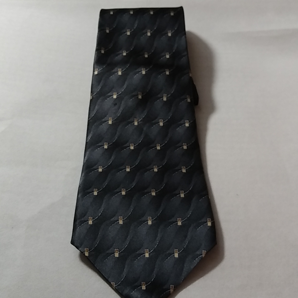 PEBBLES MENS SILK TIE